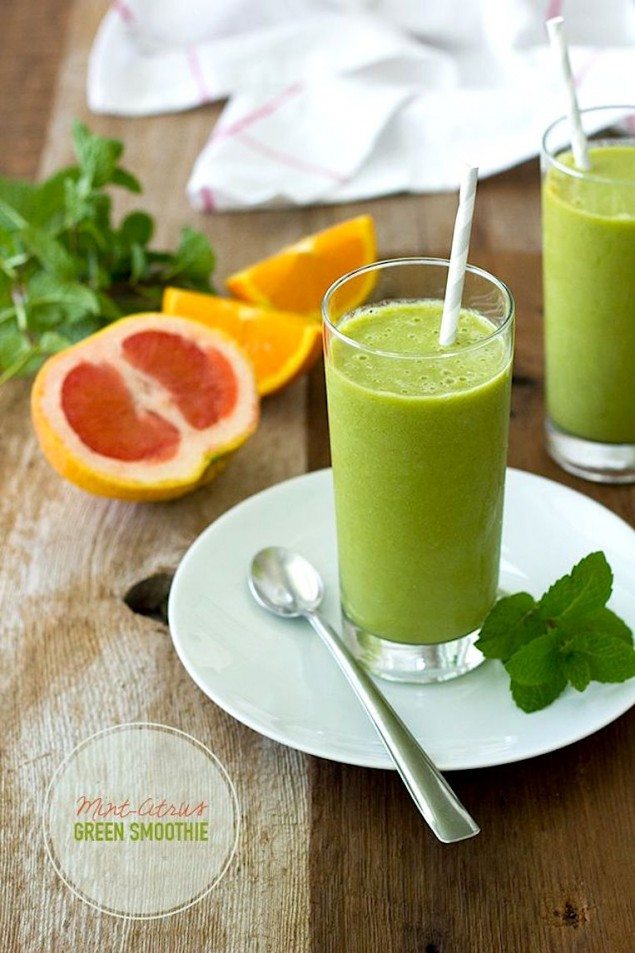 Sweet Citrus and Mint Green Smoothie