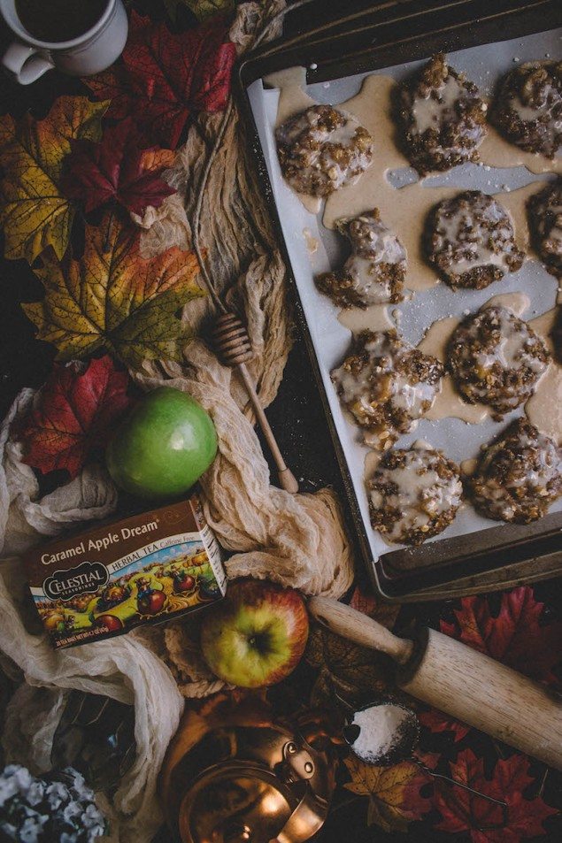 Dutch Apple Pie Cookies with Caramel Glaze