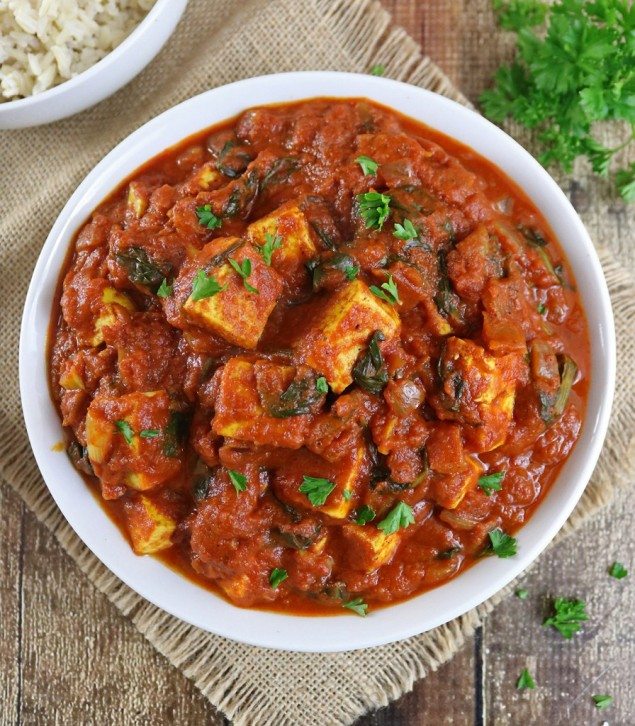 Tomato and Spinach Tofu Curry