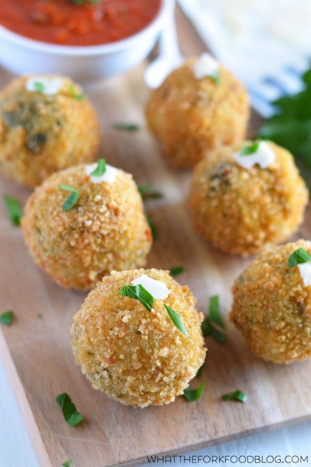 Italian Holiday Table: Spinach-Artichoke Risotto Balls and Flourless Chocolate Truffle Cake