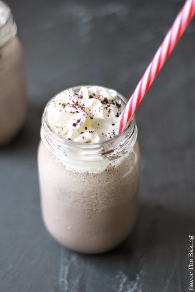 Satisfyingly Simple Cookies and Cream Shake