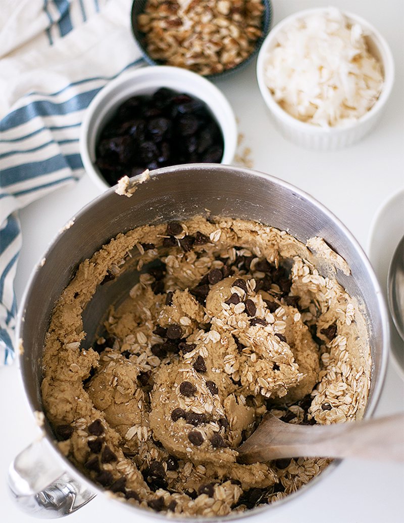 kitchen-sink-cookies-3