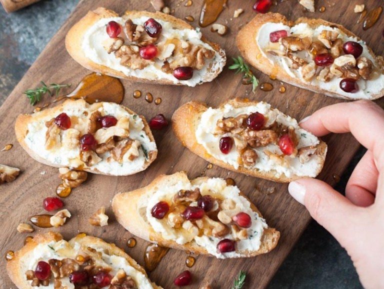 Walnut and Goat Cheese Crostini