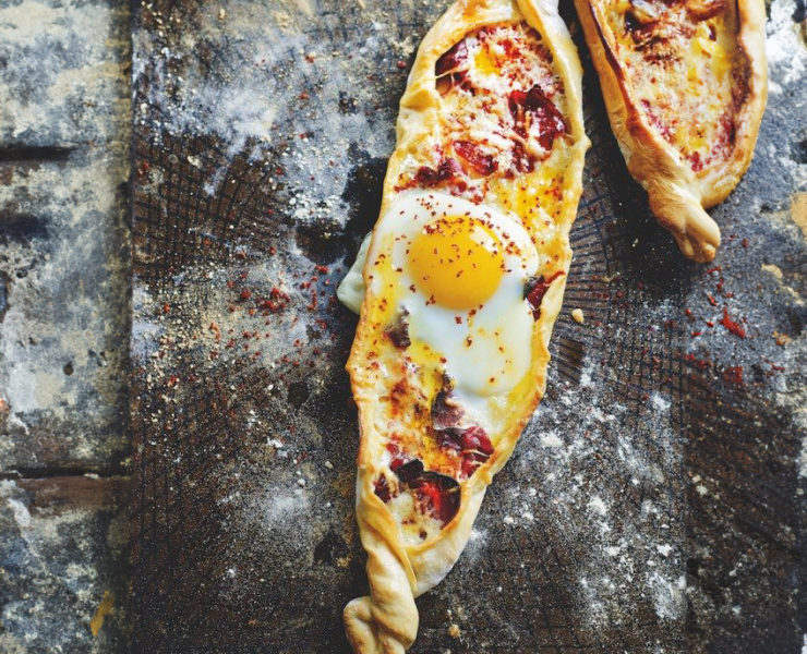 Turkish Pastrami and Egg Pide