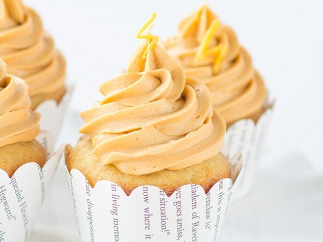 Looking for a different flavor to frost your Christmas cupcakes with? Try butterbeer frosting - butterscotch chips and cream soda. It's next on the baking to-do list.