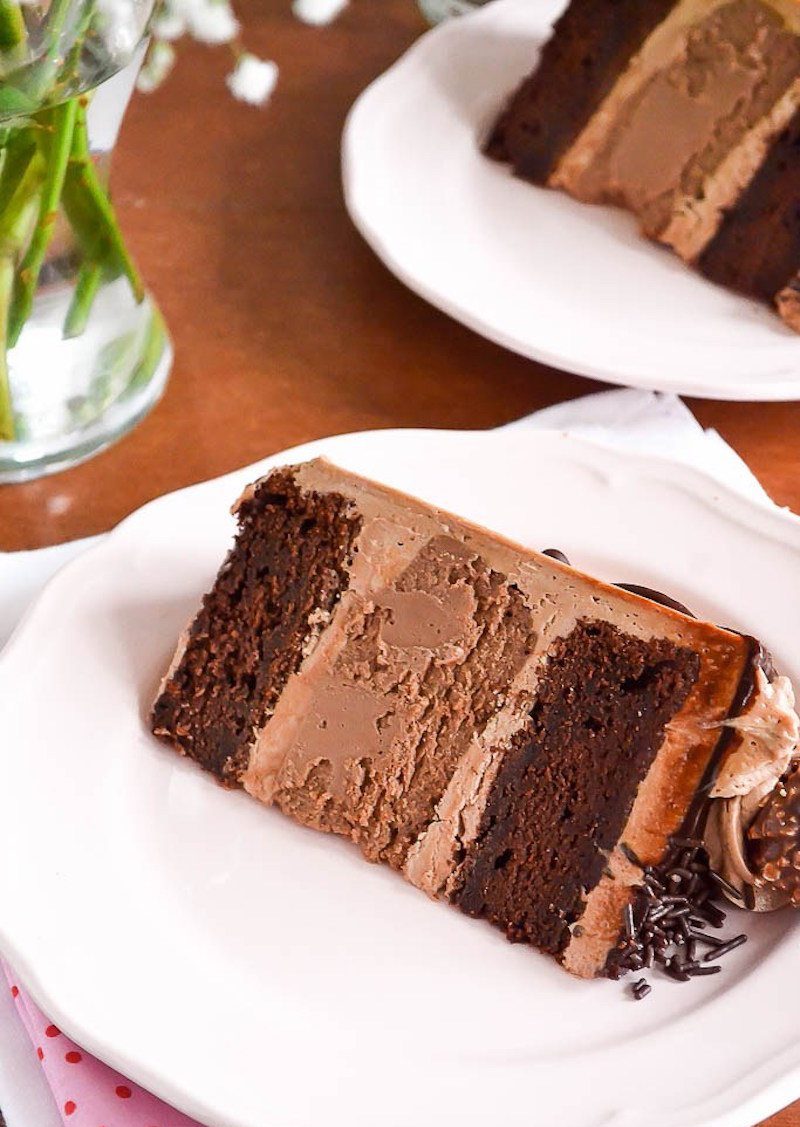 Chocolate Cake Cheesecake with Nutella Frosting