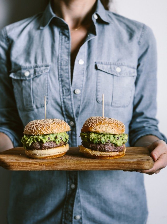 Guacamole-Burgers-7983