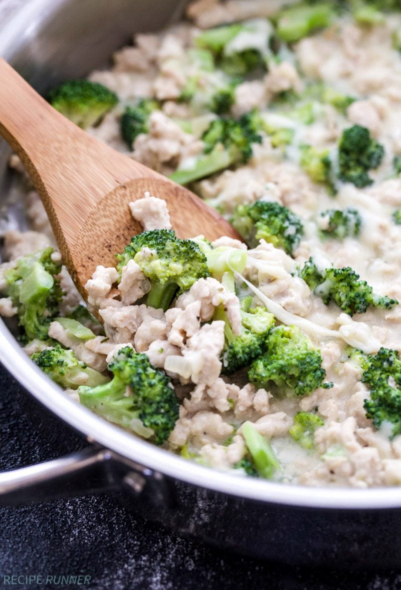 Turkey-Broccoli-and-Swiss-Skillet-Dinner-1