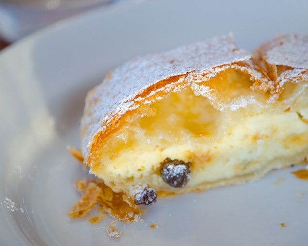 Easy Italian Pastry – Strudel di Ricotta