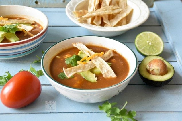 Hearty Vegetarian Tortilla Soup