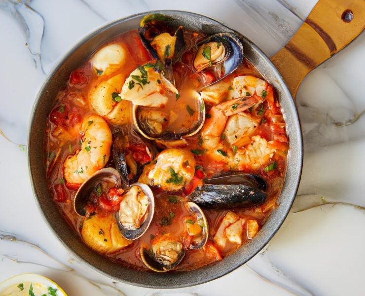Cioppini - Italian American Seafood Stew