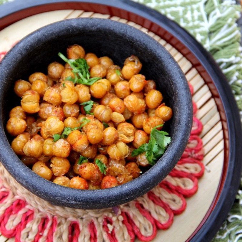 Fried-Chickpeas_650