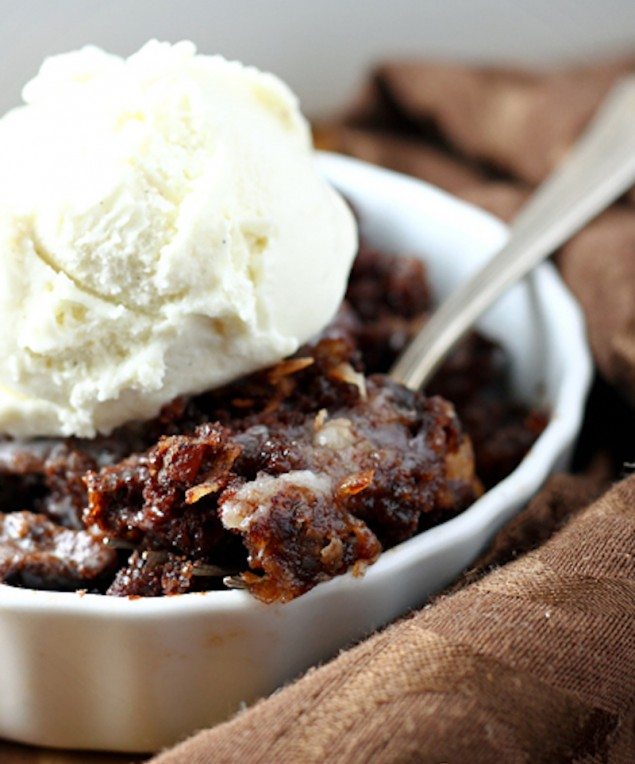 Simple German Chocolate Dump Cake