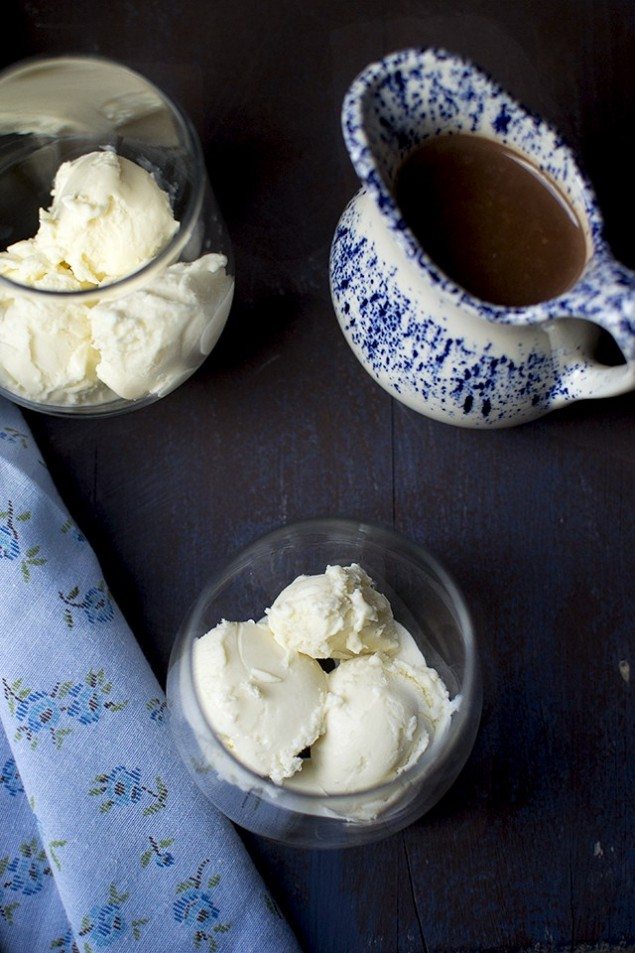 Hot Chocolate Affogato