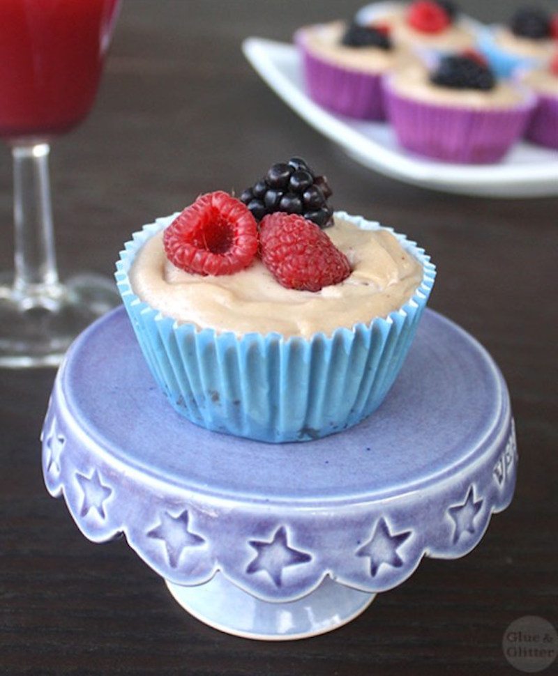 mixed-berry-cheesecake