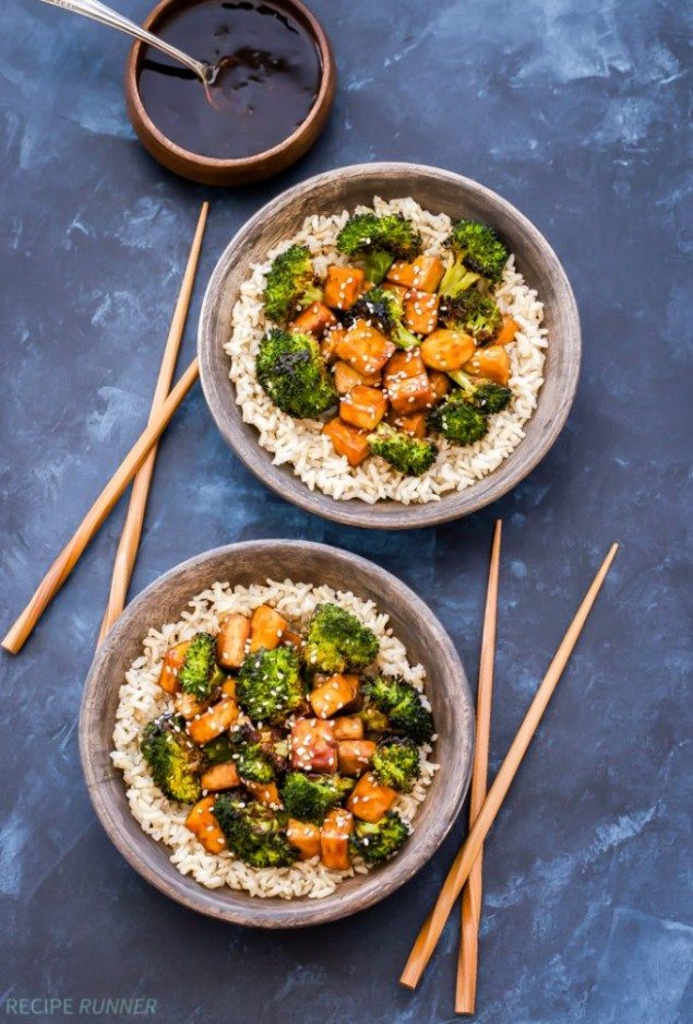 One-Pan Teriyaki Tofu and Broccoli