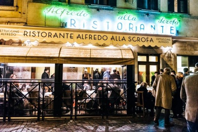 Ristorante Alfredo alla Scrofa: The Birthplace of Fettuccine Alfredo