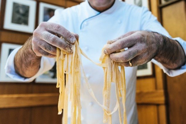 Ristorante Alfredo alla Scrofa: The Birthplace of Fettuccine Alfredo