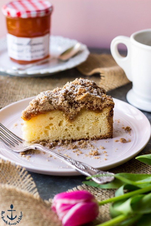 Apricot Crumb Cake