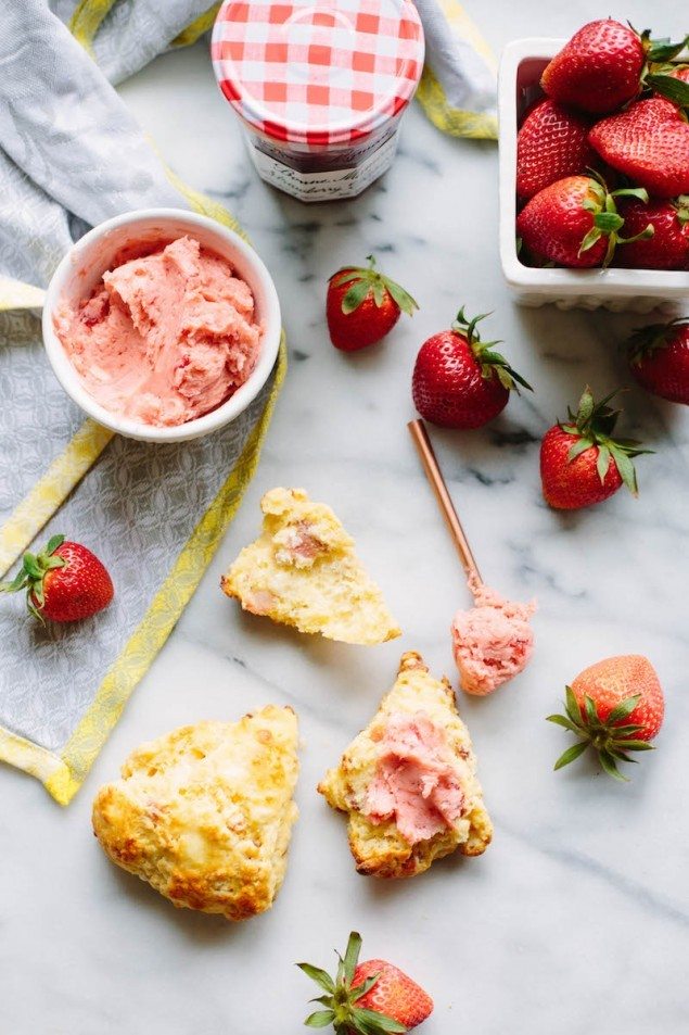 The Ultimate Mother's Day Brunch Spread