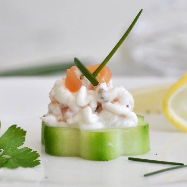 National Pinot Grigio Day: Smoked Salmon Cucumber Bites