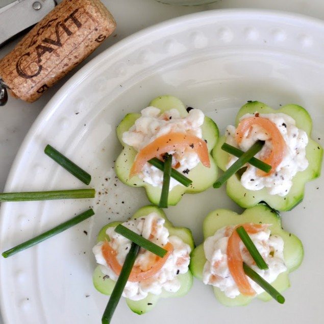 National Pinot Grigio Day: Smoked Salmon Cucumber Bites