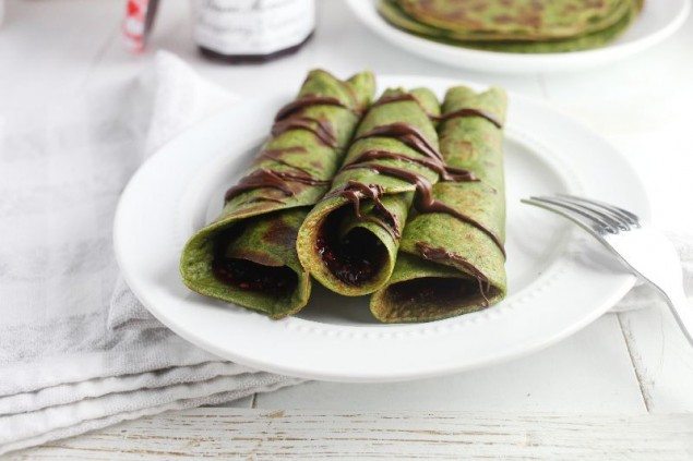 Raspberry and Matcha Crepes