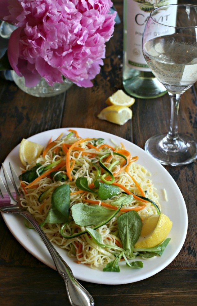 National Pinot Grigio Day: Lemon Angel Hair Pasta with Carrots and Zucchini