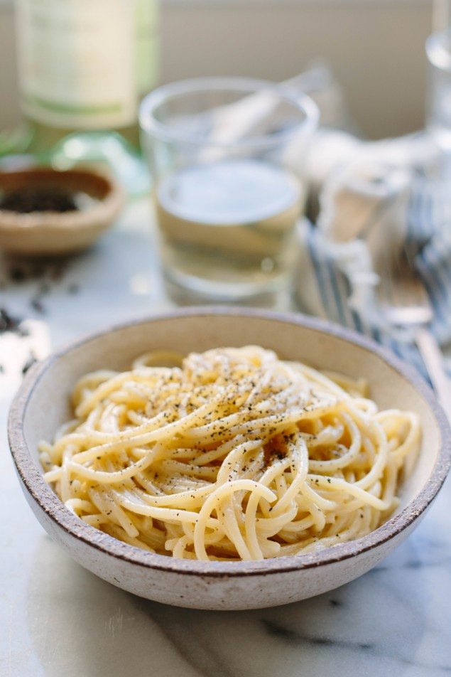 National Pinot Grigio Day: Classic Cacio e Pepe