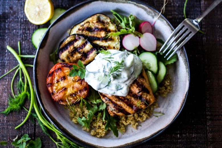 Grilled Salmon Bowls with Yogurt Sauce