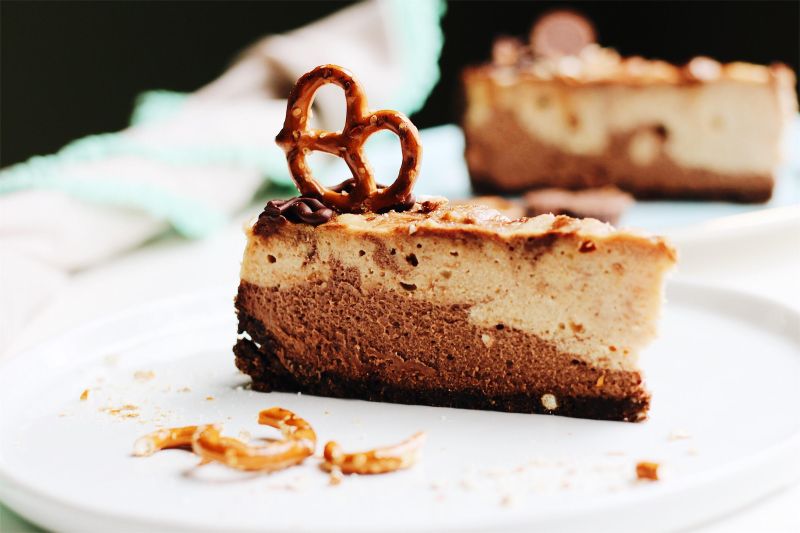 10 Decadent Cheesecakes to Bake Now