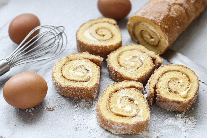 Filipino Pianono Cake Roll