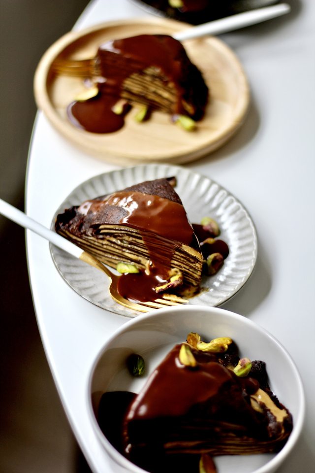 Chocolate Pistachio Crêpe Cake