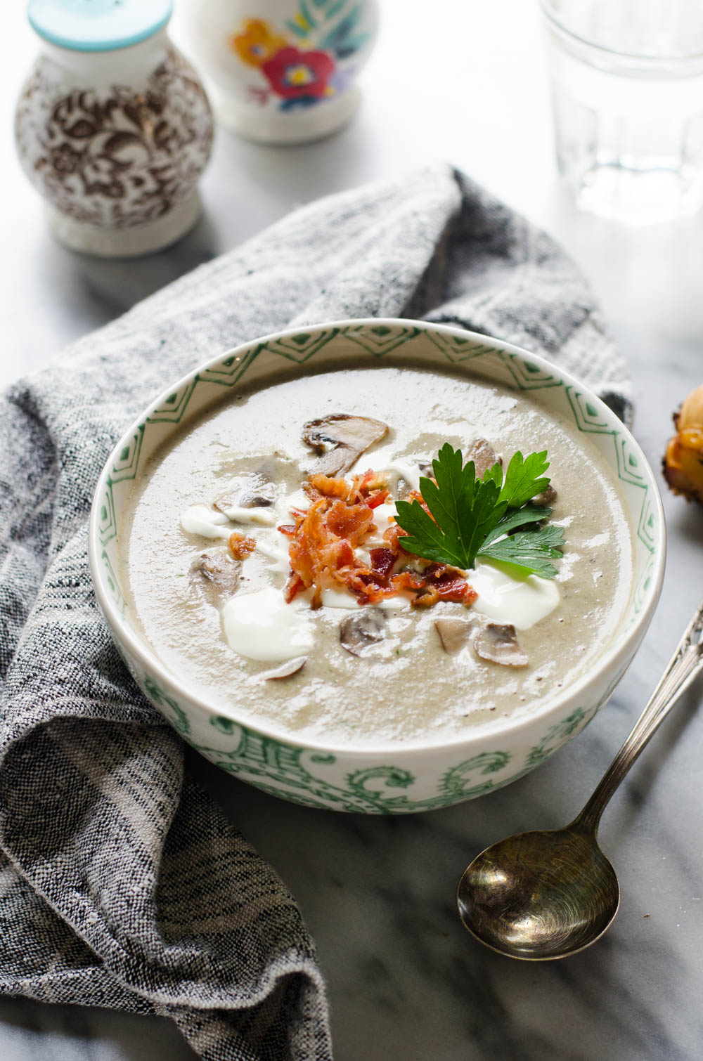 Roasted Garlic and Mushroom Soup