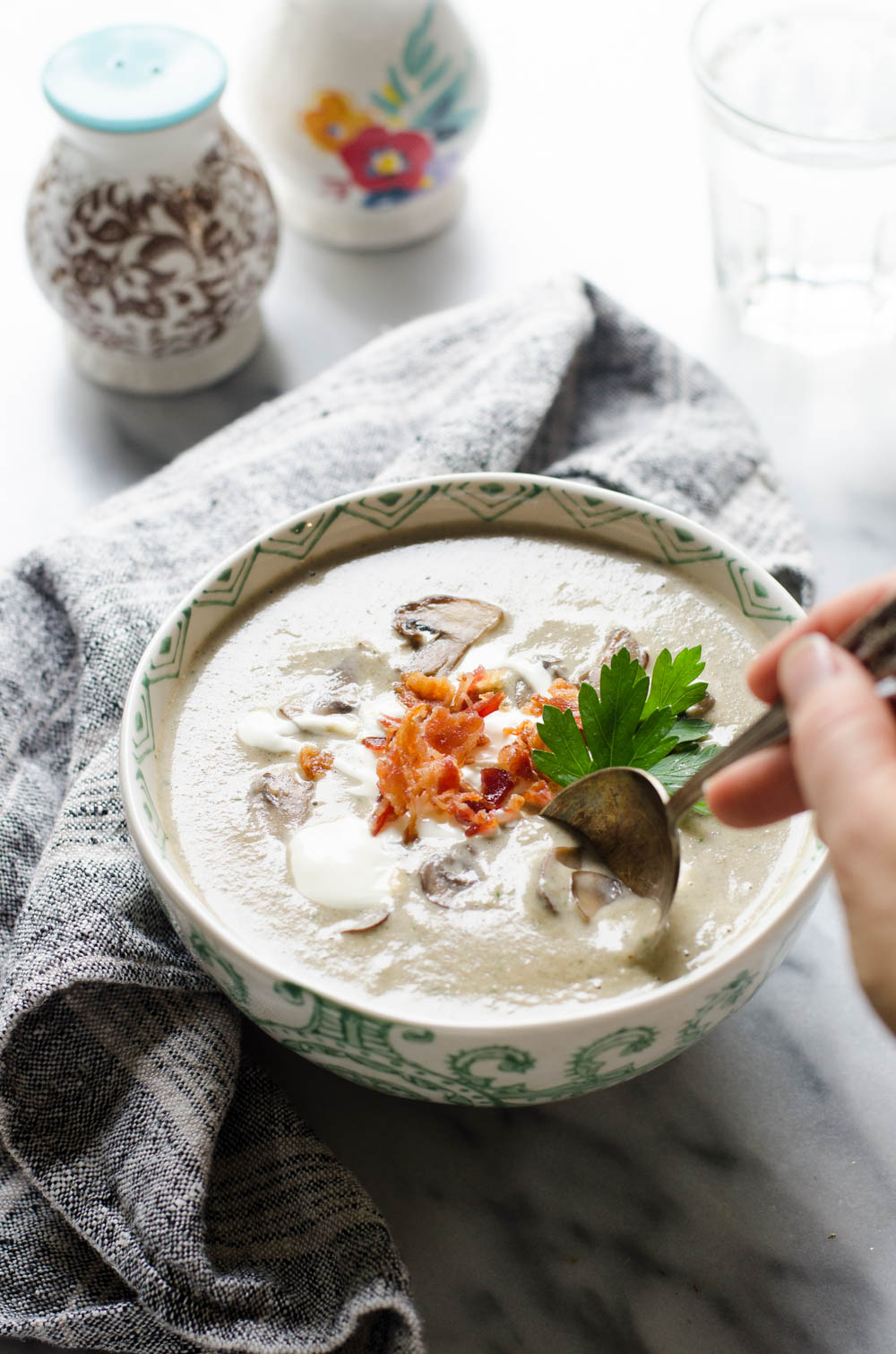 Roasted Garlic and Mushroom Soup