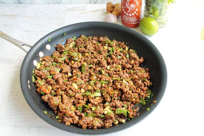 Sriracha and Soy Sauce Beef Lettuce Wraps