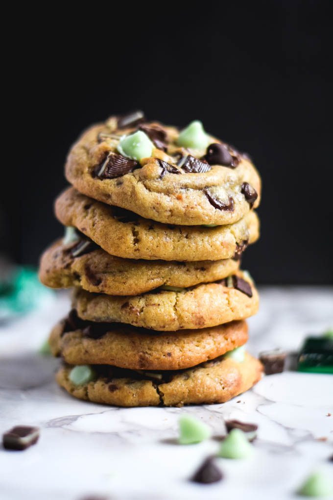 Mint Chocolate Chip Cookies