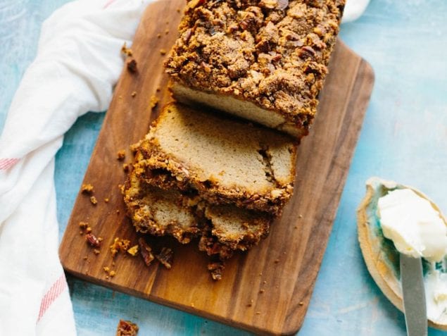 Streusel Topped Banana Bread