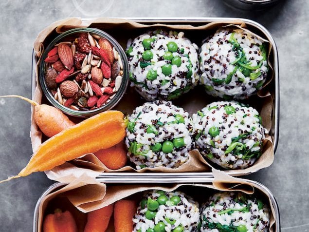 Are you in a lunch rut? For you or the kids, spruce up your packed lunches with these tips inspired by international bento boxes for breakfast or lunch.