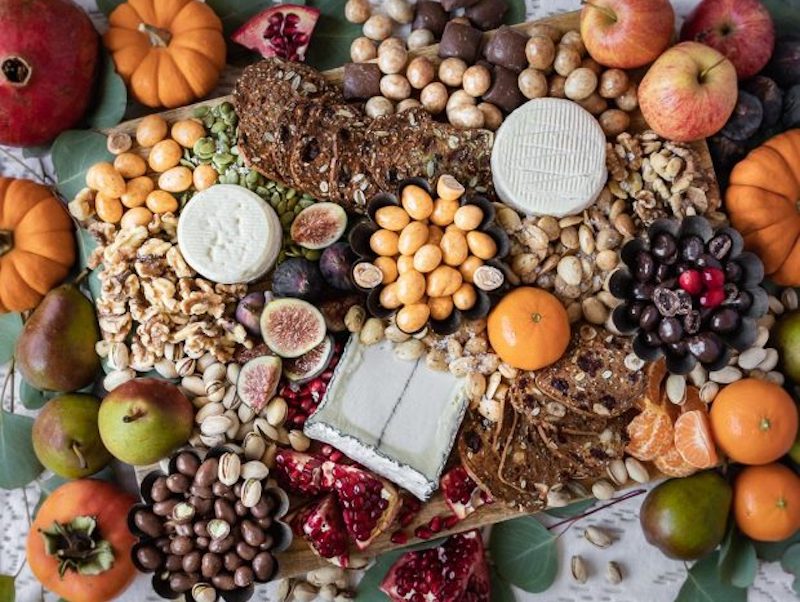 A Festive Chocolate And Cheese Board Honest Cooking