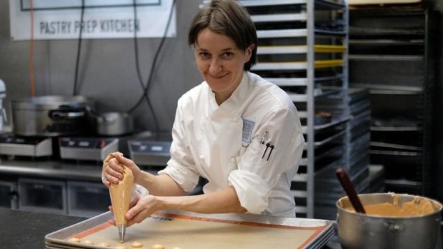 Laure Larrose in kitchen_credit Dinex