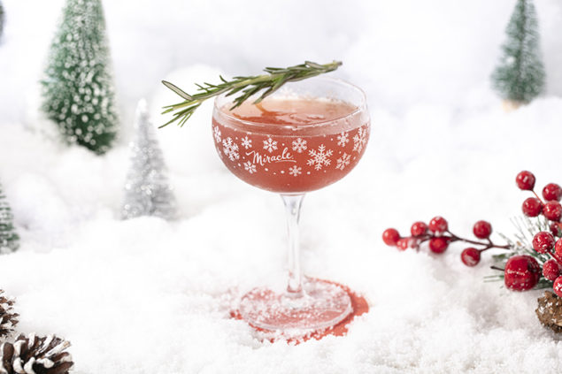 Holiday Cocktail - Miracle's Christmapolitan