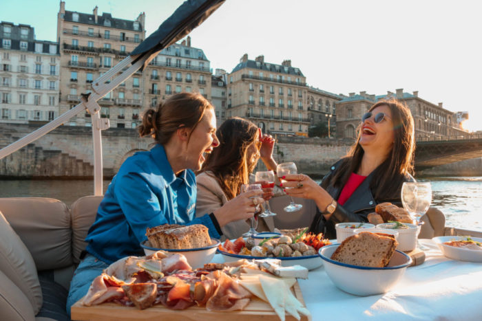 Private Cruise on the Seine