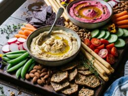 How to Build a Mediterranean Mezze Board
